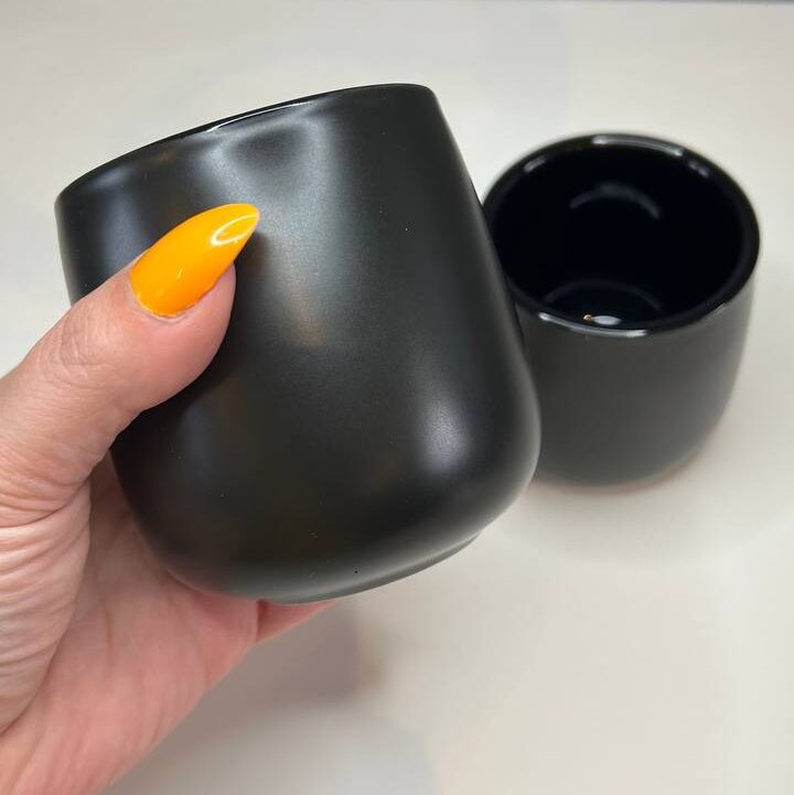 Tasse en céramique à double paroi